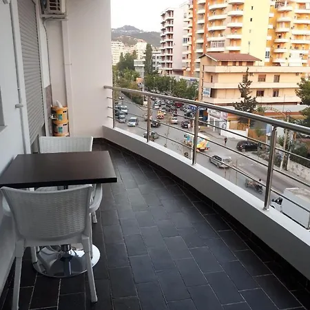 Lovely 公寓 Vlorë