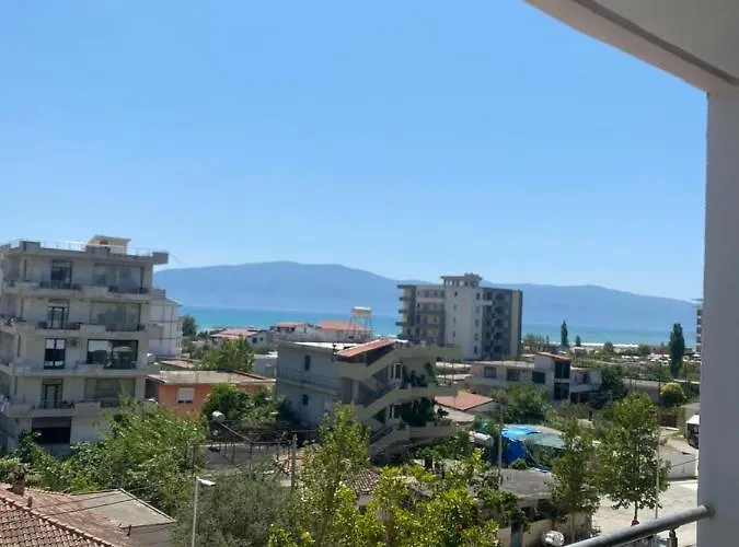 Lovely Daire Avlonya